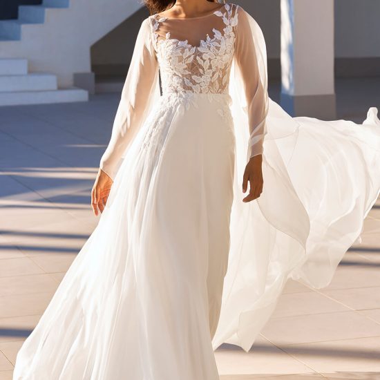 a Line off White Wedding Dress Long Sleeve