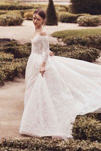 Lovely | Long Sleeves Gown