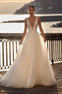 Titania | Modern Wedding Gown