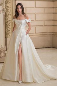 Trianon | Off-the-shoulder Gown