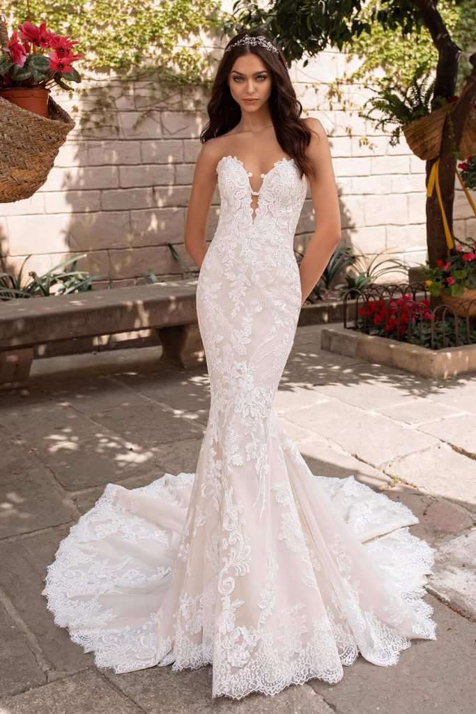 Wedding Dresses in Lebanon | Simple Wedding Dresses | Esposa