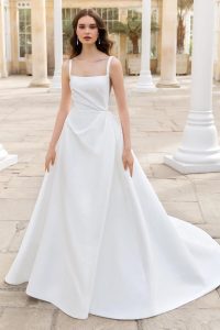 سندرا | فستان زفاف بسيط