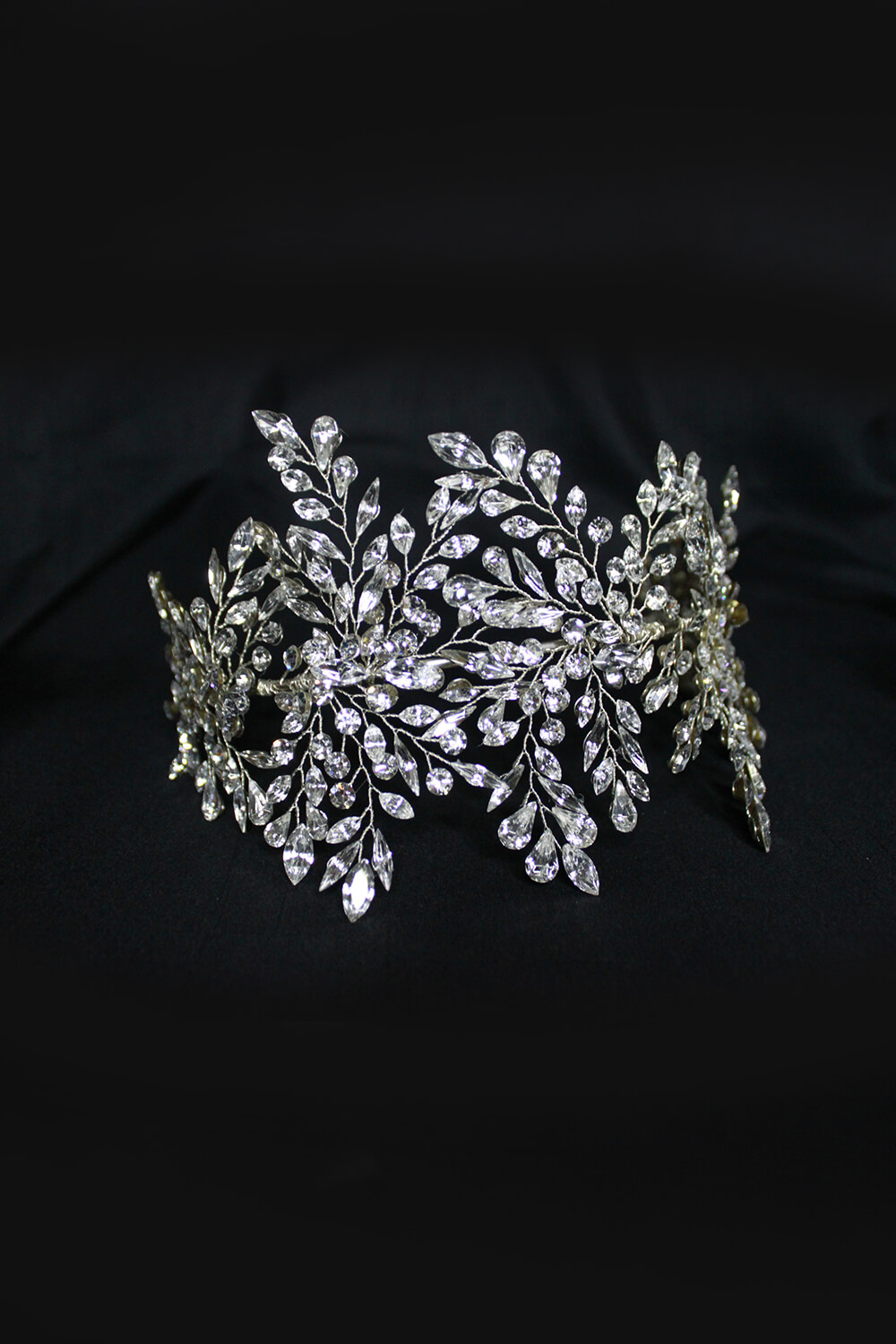 royal bridal accessories by esposacouutre