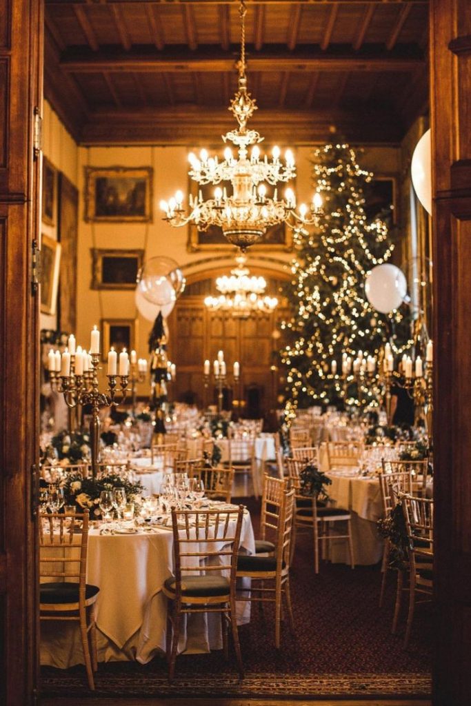 Christmas wedding ideas - Reception hall