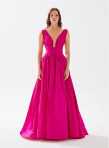 52062 | Elegant Evening Gown