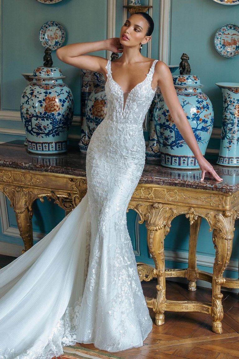 mermaid simple wedding gown