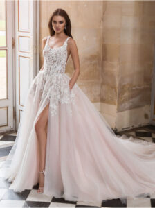 Elizabeth | Tulle Wedding Gown