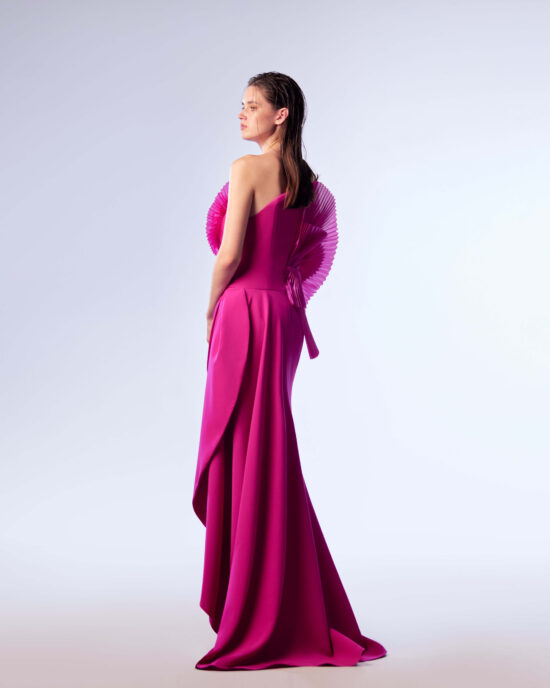 Special evening dress with design