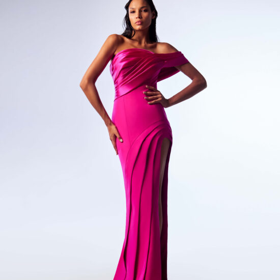 Elegant evening dress with a slit