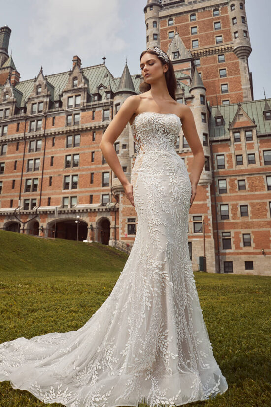 Strapless Lace Wedding dress with an over skirt