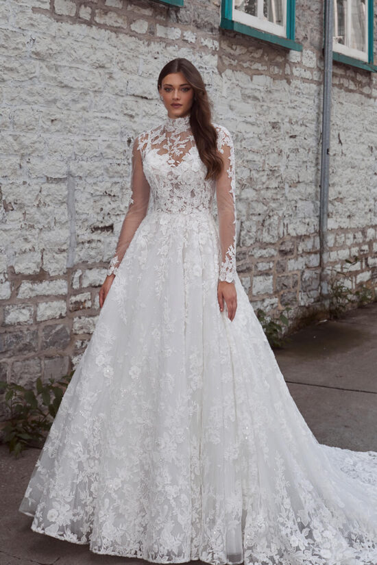 Lace bridal gown with long sleeves