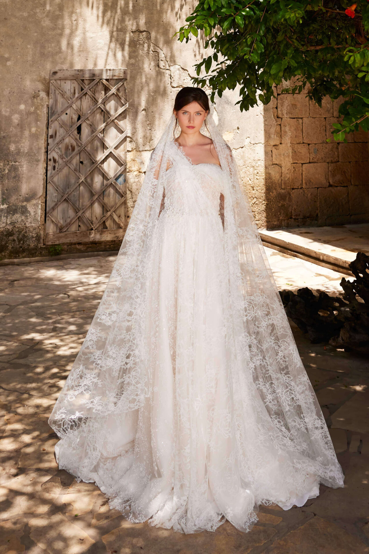 Bohemian Lace wedding dress