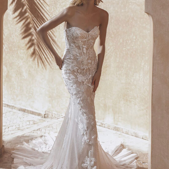 Strapless Lace Mermaid Wedding Dress