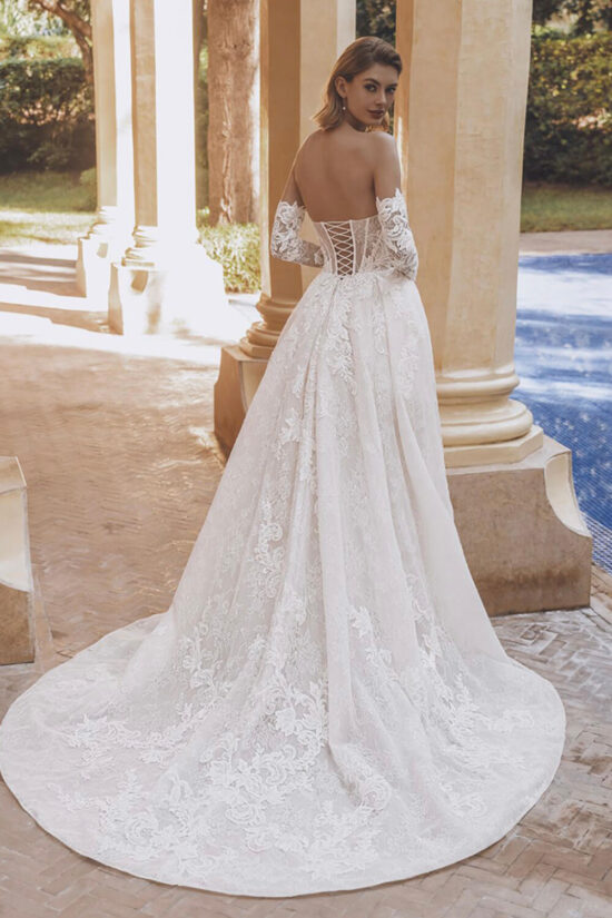 Lace Bridal gown with detachable sleeves