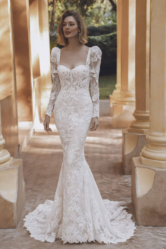 Elegant lace mermaid bridal dress with detachable sleeves