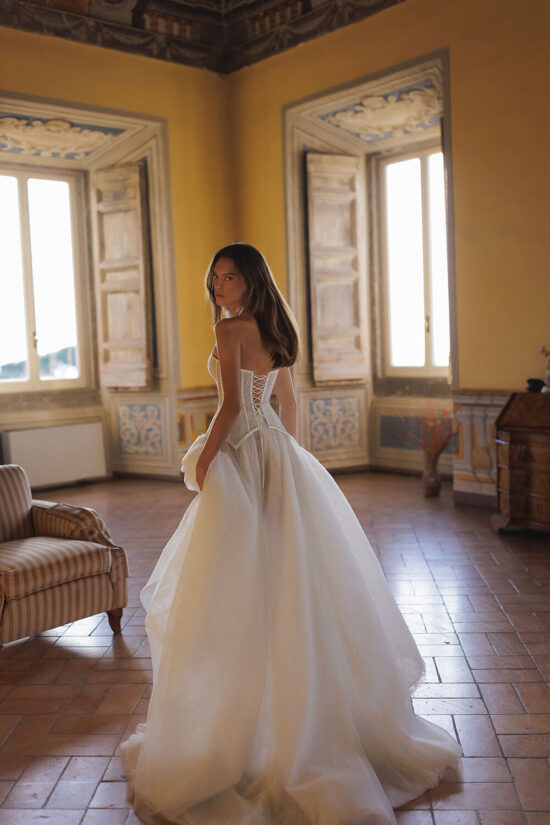 Unique Strapless Corset Bridal Dress