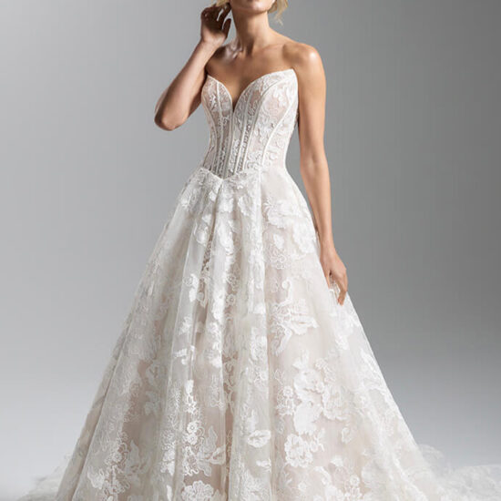 Sweetheart neckline wedding dress