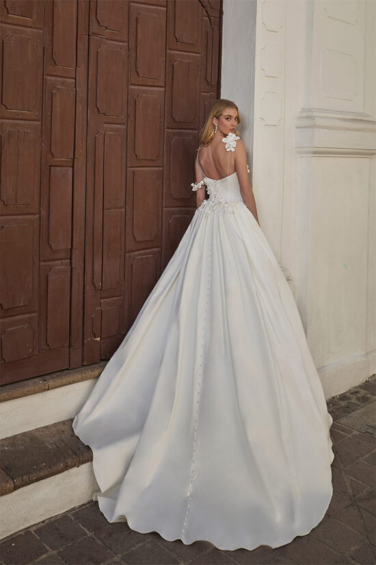 Elegant Bridal Dress