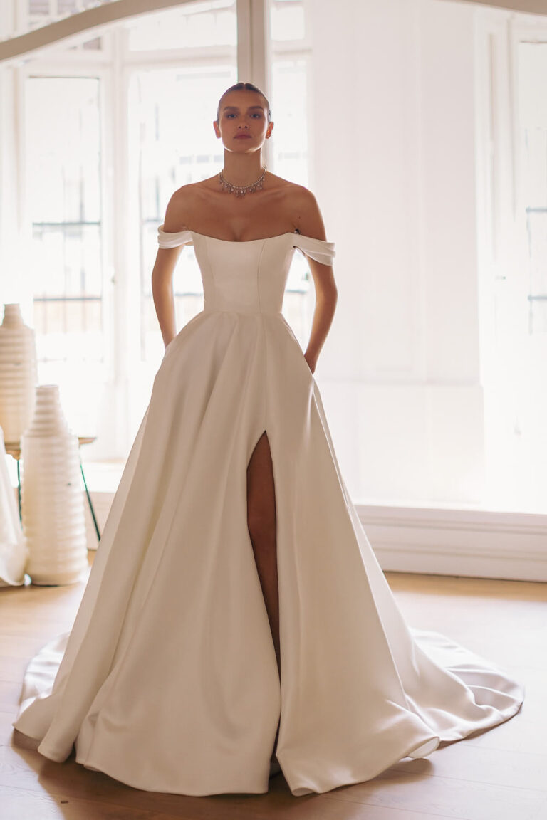 MARLOWE | Straight Neckline Gown