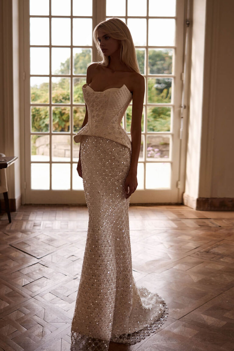 Dianora | Corset Embroidered Bridal Dress | Esposa