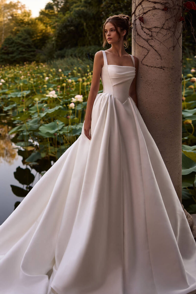 Ermana | Princess Mikado Gown | Esposa